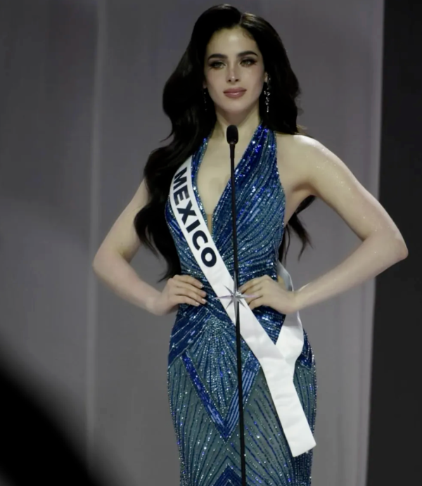 汇金财富 全球颜值最高女孩集体掀桌，网友：太爽了